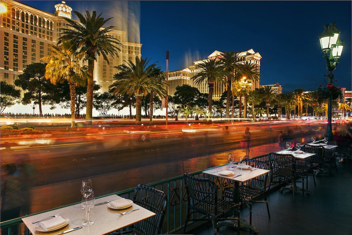 ALEXXA-kitchen-bar--lounge-Las-Vegas-Strip-Restaurant-2-2